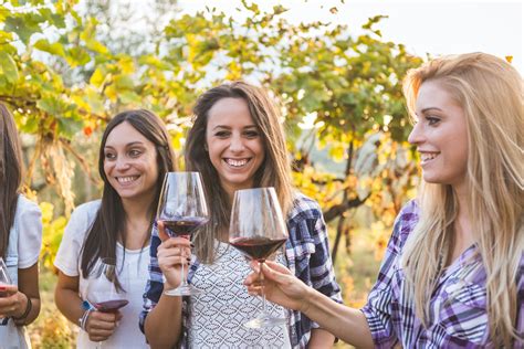 How To Experience The Best Wine Tour In Kansas City Kc Limo Service