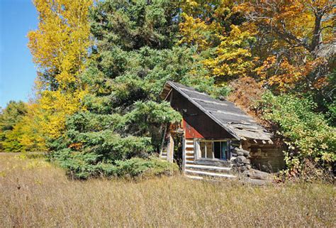 Michigan Nut Photography Old Barns And Log Cabins Old Log Cabin Near