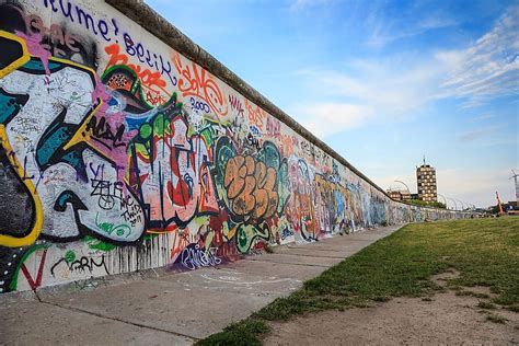 Why Was The Berlin Wall Built Worldatlas
