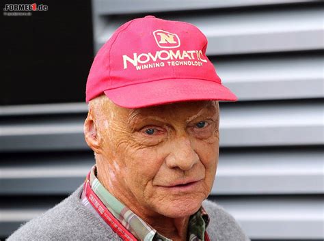 Niki Lauda Physiotherapie Beginnt Nach Komplikationen