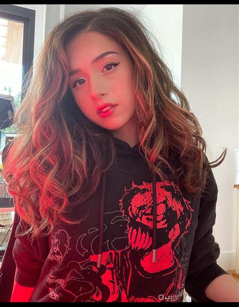 Pokimane Shares On Hoodie Pictures On Her Recent Instagram Post Usa
