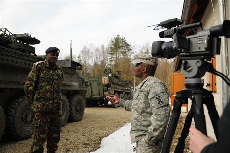 Kenyan Public Affairs Officers Visit Joint Multinational Readiness
