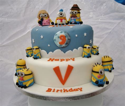 Deviantart is the world's largest online social community for artists and art enthusiasts, allowing people to connect through minions love. Despicable Me Minions Cake | Flickr - Photo Sharing!