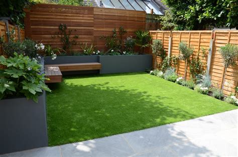 Small Garden Design Fake Grass Low Mainteance Contempoary Design Sleek