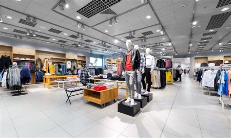 Today marks the official launch of the alexander wang for h&m collection. H&M | OC Nisa Liberec