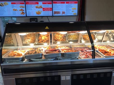 R&J Fried Chicken - Restaurant | 5017 Gall Blvd, Zephyrhills, FL 33542, USA