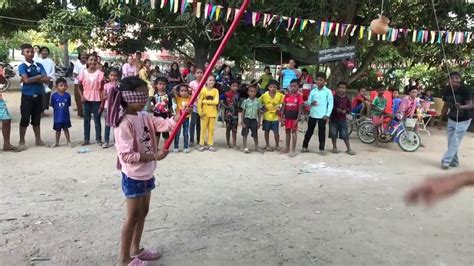 ល្បែងប្រជាប្រិយខ្មែរ វាយក្អម Khmer Traditional Game Happy Khmer New