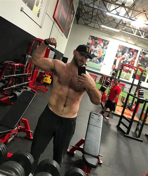 Kyle Long Muscle Bear Speedo Instagram Posts People Photo Yummy