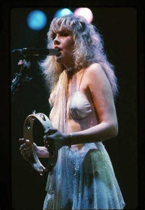 Groovy Photos That Captured More Than Expected Groovy History Stevie Nicks Style Stevie