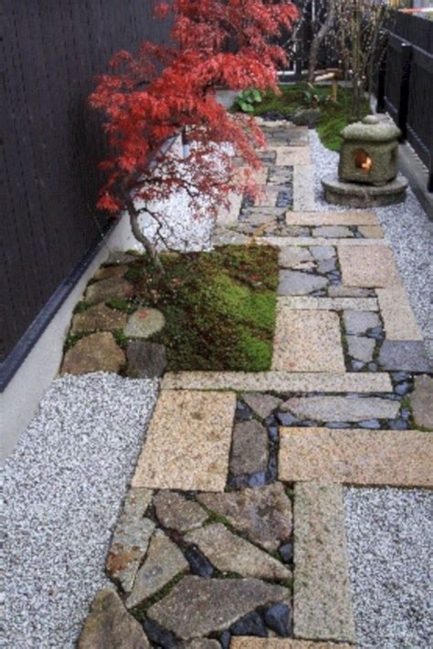 A zen garden is primarily made up of carefully raked sand or gravel with larger rocks placed throughout. 29 DIY Garden Ideas with Rocks | Zen garden design, Zen ...