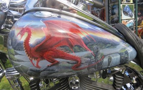 Airbrush Art By Colin Mckay Airbrushing Motorcycles Helmets