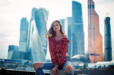 Girl The City Model Jeans Moscow Disha Shemetova Maksim Chuprin Hd Wallpaper