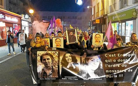 Kurdes tués à Paris À Lorient un rassemblement rend hommage Le