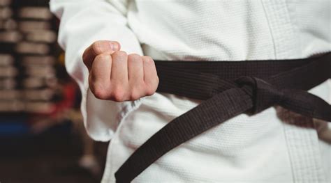 Benefícios Da Prática Do Karatê Budokan Karate