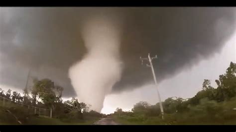Largest Tornado On The Ground Ever Seen Youtube