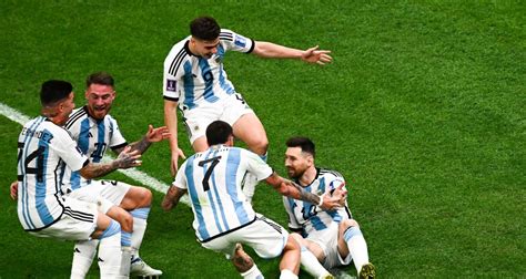 juventus l entourage d un champion du monde argentin fait un appel du pied aux bianconeri