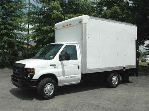 Ford E350 12 5 Ft Service Delivery Box Truck 2012 Van Box Trucks