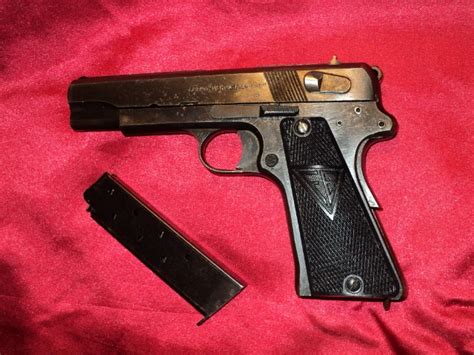 Wwii Nazi Issue P 35 Vis Radom 9mm Semi Auto Pistol 9mm Luger For Sale