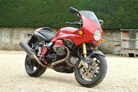 Click here for complete rating. Moto Guzzi Le Mans story - Motociclismo