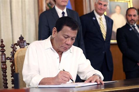 Duterte Signs Strengthened Hivaids Law News Gma News Online