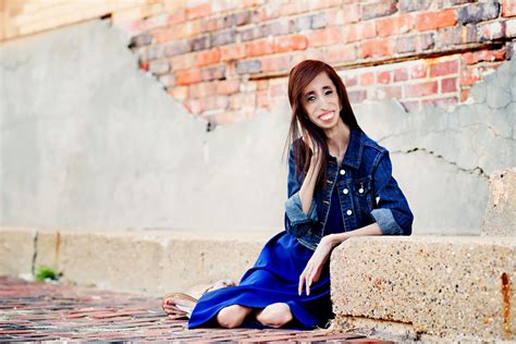 In A Brave Heart Lizzie Velasquez Fights Against Bullying