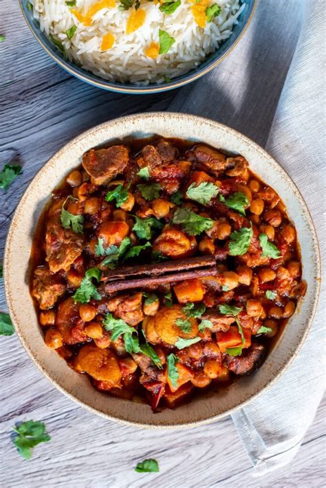 Check spelling or type a new query. Slow Cooker Lamb Tagine - Slow Cooker Club