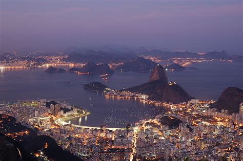Places such as the copacabana palace, the museum of modern art, the municipal theater, the museum of tomorrow and the with our flights to río de janeiro, you will land in the city of unexpected and fascinating combinations. Turismo no Rio de Janeiro - Wikipédia, a enciclopédia livre