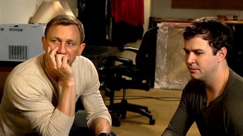 Watch Saturday Night Live Sneak Peek Snl Facebook Promos Daniel Craig