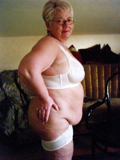 Hot Nude Bbw Granny Pictures Homemadegrannyporn Com My Xxx Hot Girl