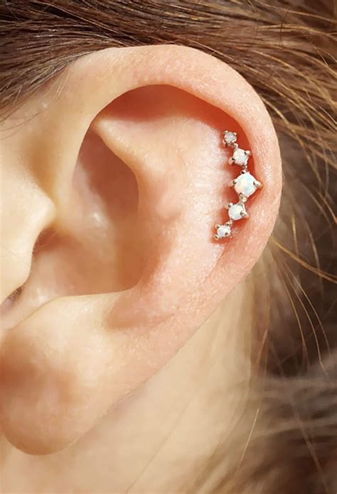 One Cartilage Stud 5 Fire Opals Stud Cartilage Earring