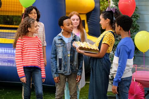 Nickalive Nickelodeon Usa Premieres Cousins For Life