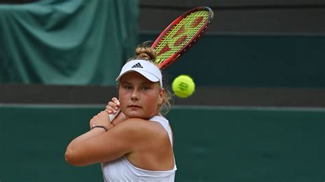 Nastasja Schunk Im Juniorinnen Finale Von Wimbledon Porsche Newsroom CH