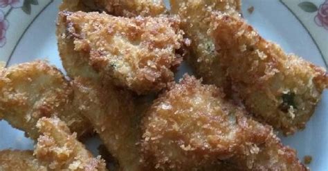 Untuk itulah, menyajikan hidangan ini untuk keluarga tentunya akan cocok mengingat nilai gizi yang melimpah dari hidangan ini, membuatnya baik disantap untuk keluarga dirumah. Resep Nugget ayam sayur praktis oleh Novi Hermalah - Cookpad