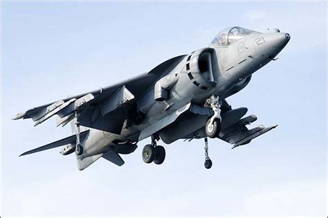 Av 8b Av 8 Harrier Jump Jet Hovering Photo Print For Sale