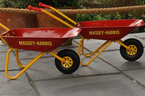 About Personalised Wheelbarrows