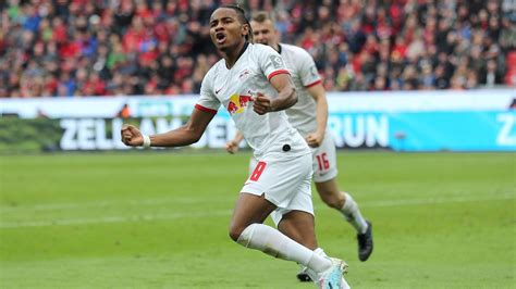 Kein Sieger in Leverkusen: Nkunku rettet RB Leipzig den ...
