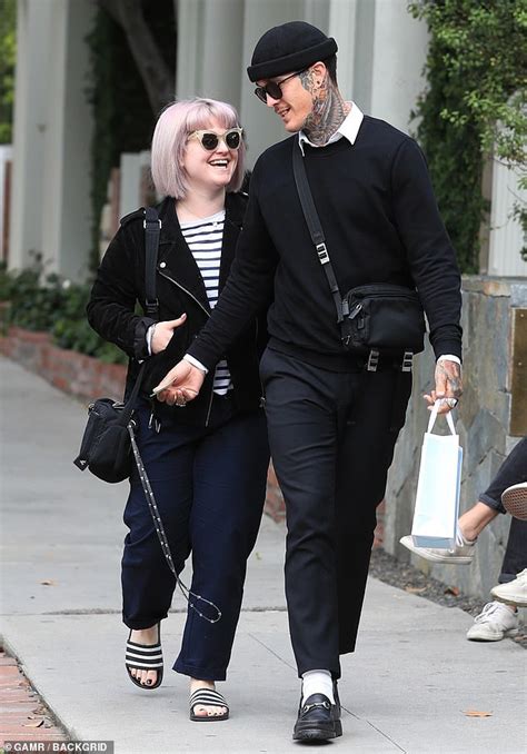 Kelly Osbourne Looks Loved Up With New Beau Jimmy Q During A Romantic