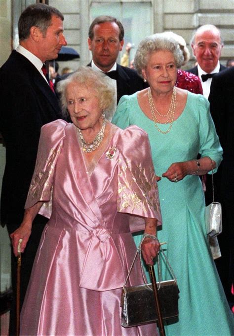 The deaths of princess diana and the queen mother both brought on waves of public. PICTURES: Queen Mother Remembered 10 Years On | Her ...