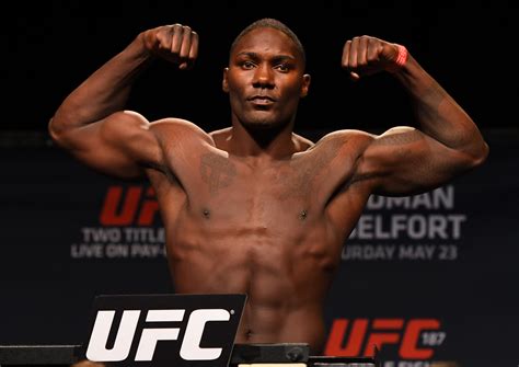 Who Was Anthony Rumble Johnson Former Mma Fighter Dies At 38 Due To
