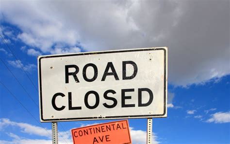 Road Closed Sign Stock Image Image Of Buiding Equipment 23728135