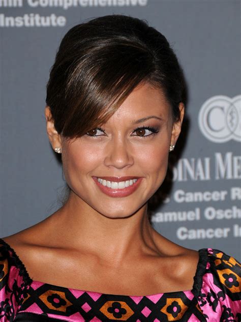 Beautiful Actress Vanessa Minnillo Hairstyles Pictures Fashionista Trends