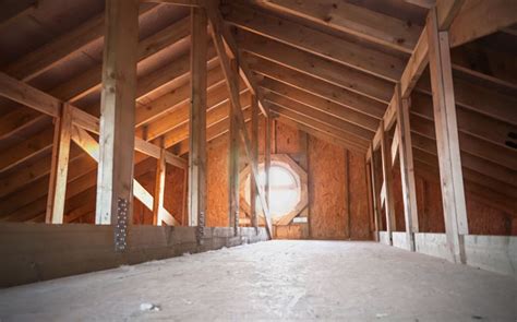 A Homeowners Guide To Preparing Your Attic For Insulation Mercury