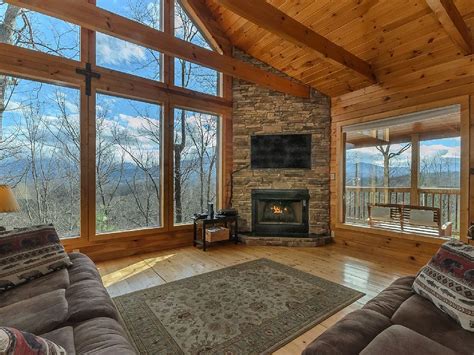 Parkside cabin rentals features gatlinburg cabins in the smoky mountains. Cabin vacation rental in Gatlinburg, TN, USA from VRBO.com ...