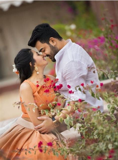 Pin By Nishat On Romantic Couples Wedding Photoshoot Props Indian