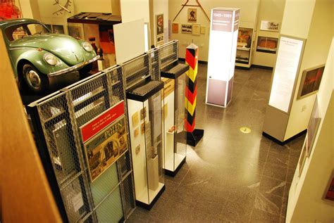 Berlin Museum Opens The Iron Curtain Of Yesteryear 889 Ketr