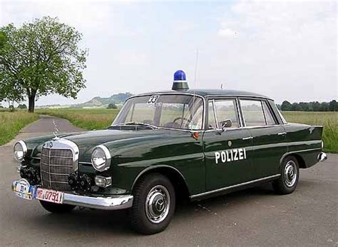 An unmarked police car and a patrol car are running code 3 on german autobahn to a serious traffic a compilation of all kinds of police cars across germany: DB190c_500x366.jpg (500×366) | history | Pinterest ...