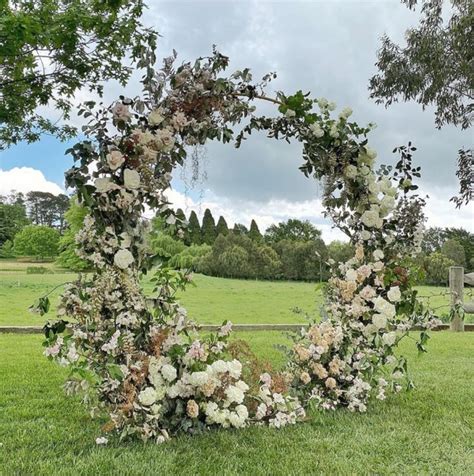30 Beautiful Wedding Arch Ideas The Glossychic