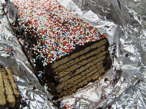Maybe you would like to learn more about one of these? Kalte Schnauze oder Kalter Hund bzw. Kekskuchen | Rezept ...