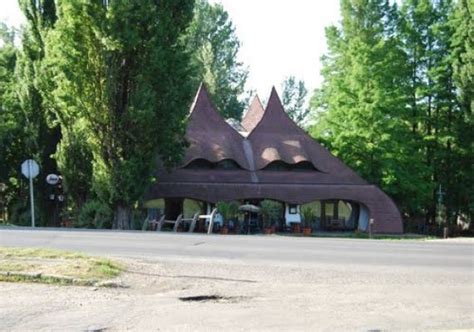 It is the third largest and third most populous island in the mediterranean. Ciprus Étterem Szarvas Étterem, Szarvas