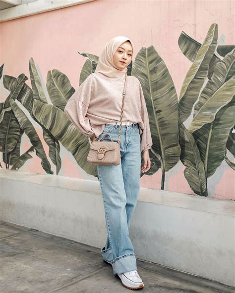 Pin By Wafaarvany On Inspirasi Ootd Hijab In 2020 Hijab Outfit